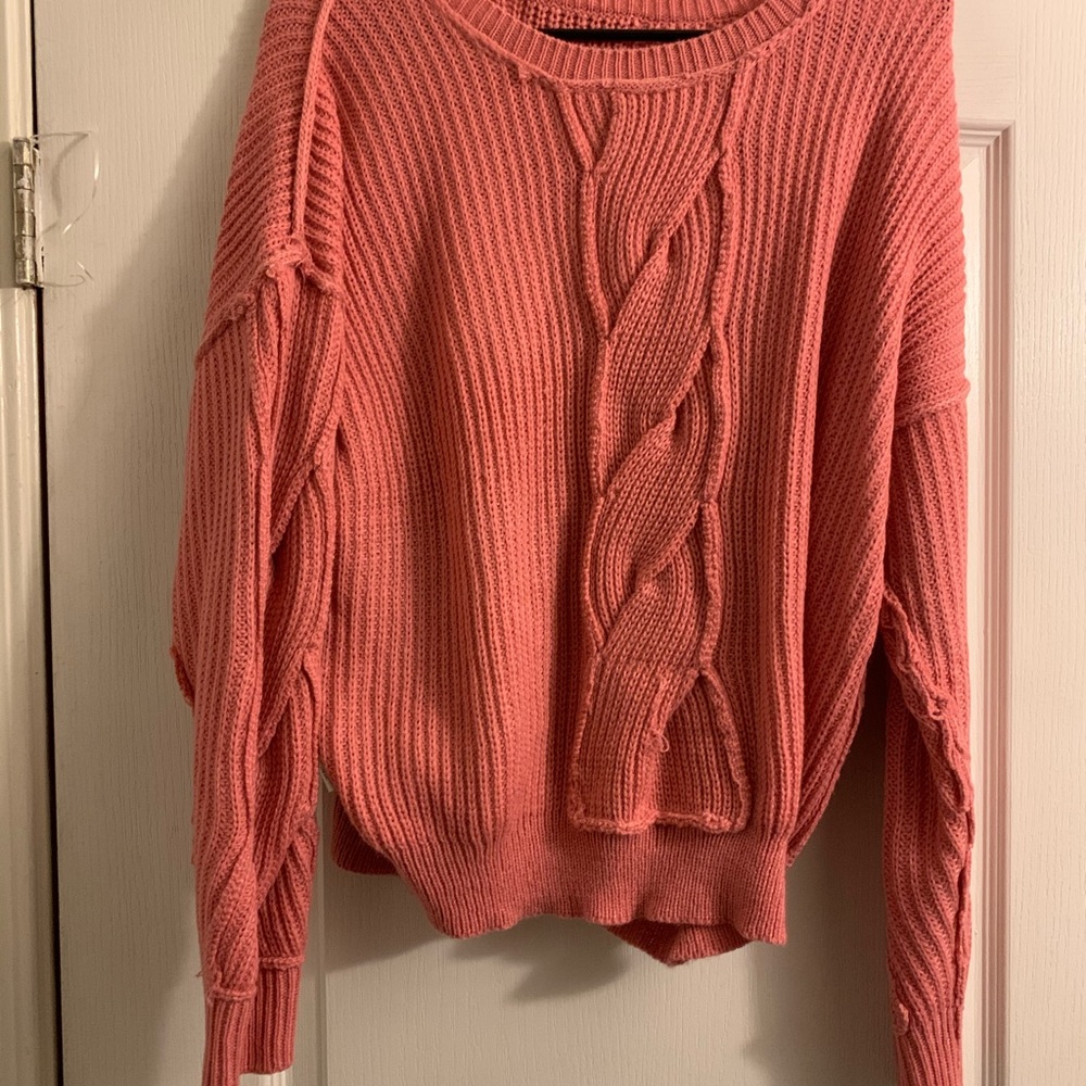 Pink sweater - Picture 2 of 2